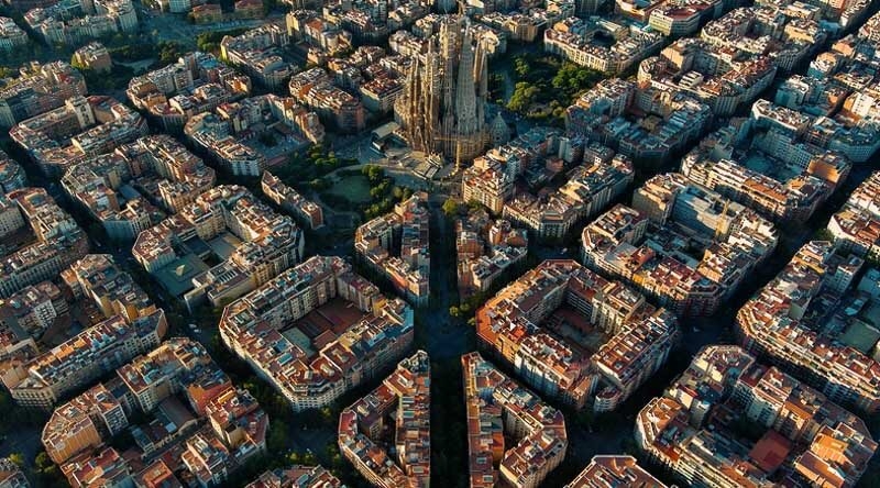<span>Compra</span> y <span>venta</span> de casas y pisos en Barcelona