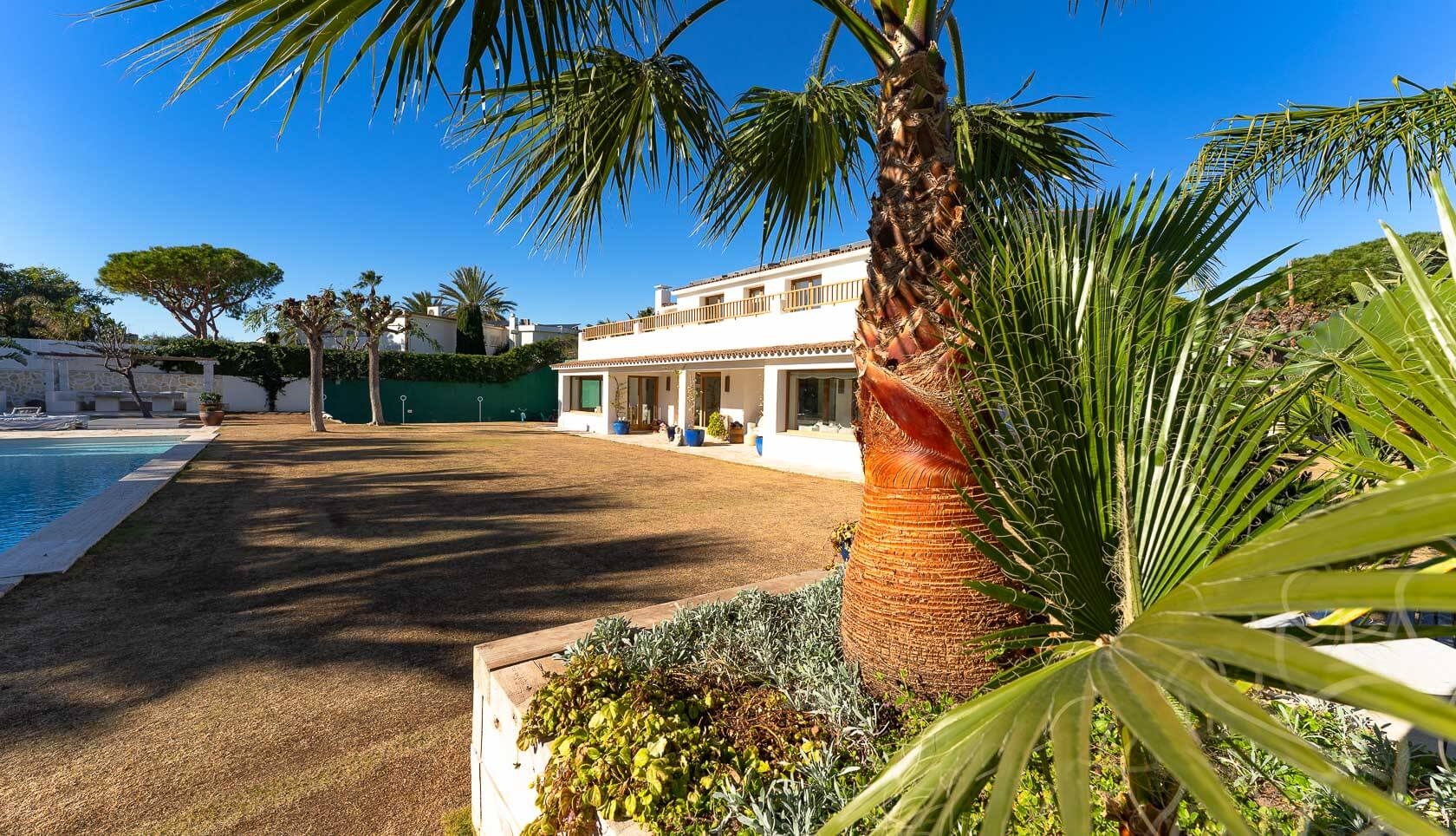 Villa im Ibizastil