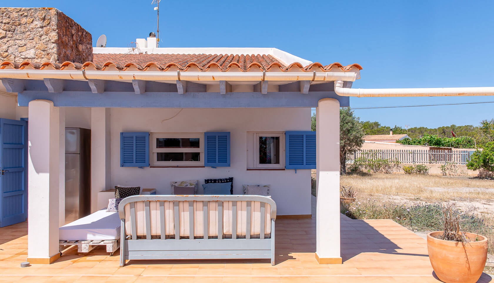 Idyllic house by the sea