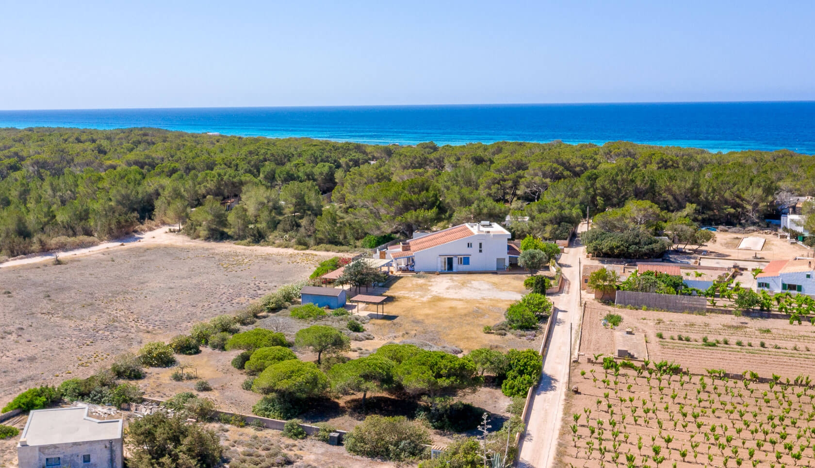 Idyllic house by the sea