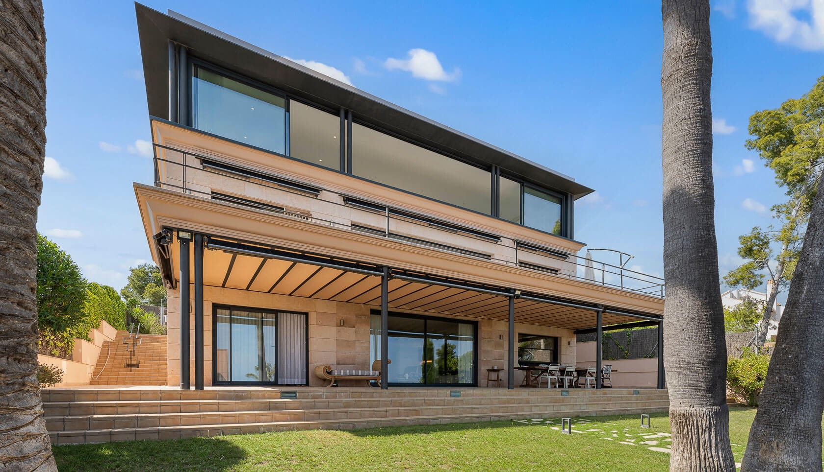 Einzigartiges Haus mit Meerblick