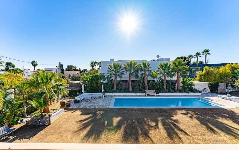 Villa im Ibizastil